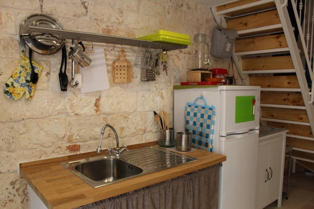 Casa Cleto Monolocale Grazioso Per Vacanze أوستوني المظهر الخارجي الصورة